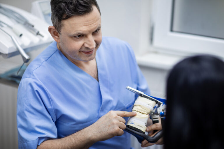 Leczenie z zastosowaniem materiałów kościotwórczych